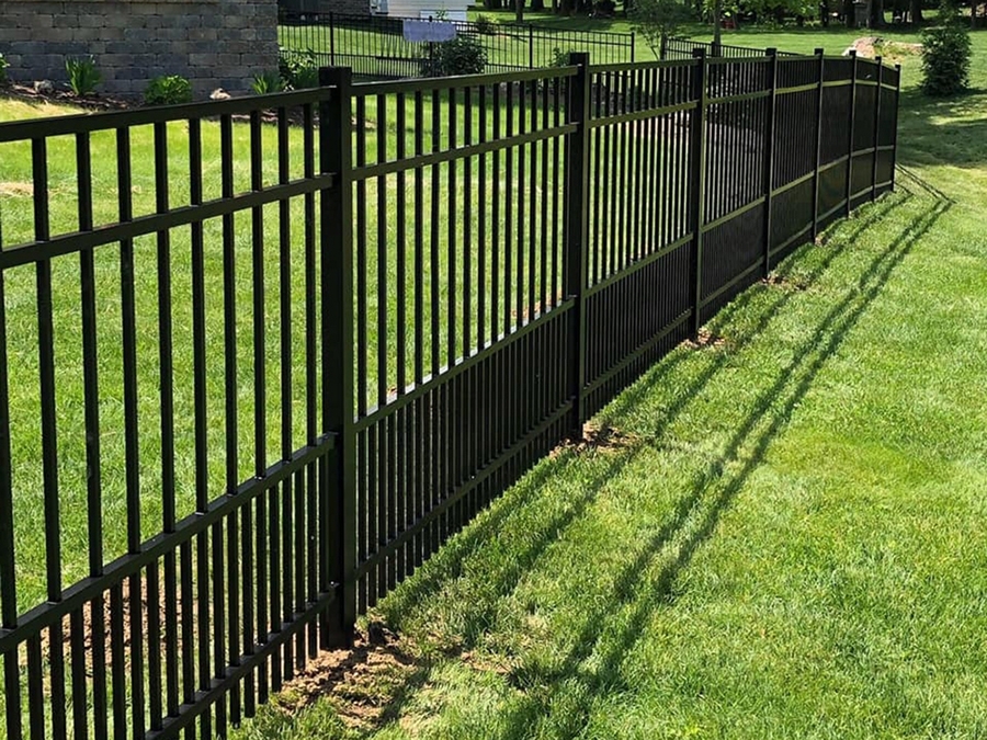 aluminum fences in Indianapolis Indiana