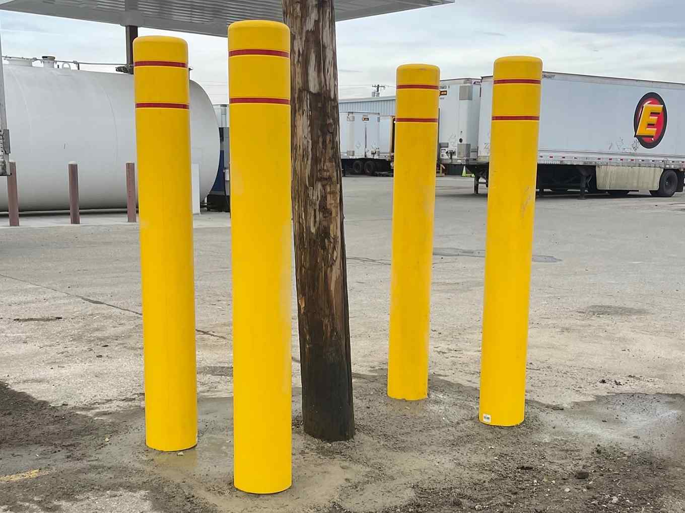 Commercial bollards example from Indianapolis, Indiana fence company