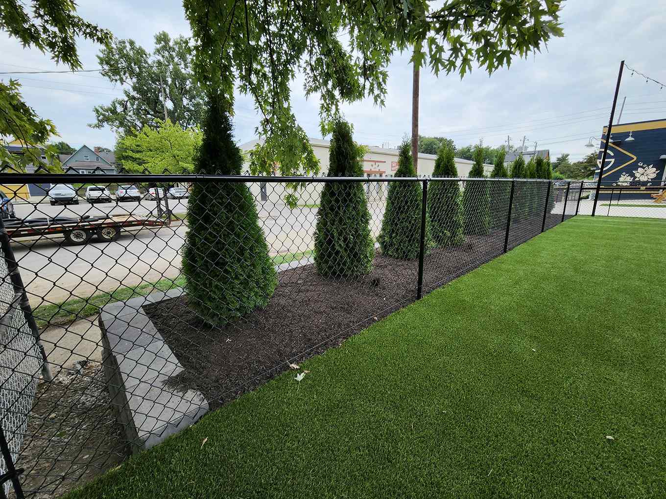 Commercial pet fences in Indianapolis, Indiana